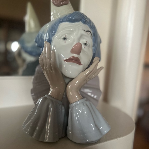Lladro Pensive Clown - Picture 4 of 6